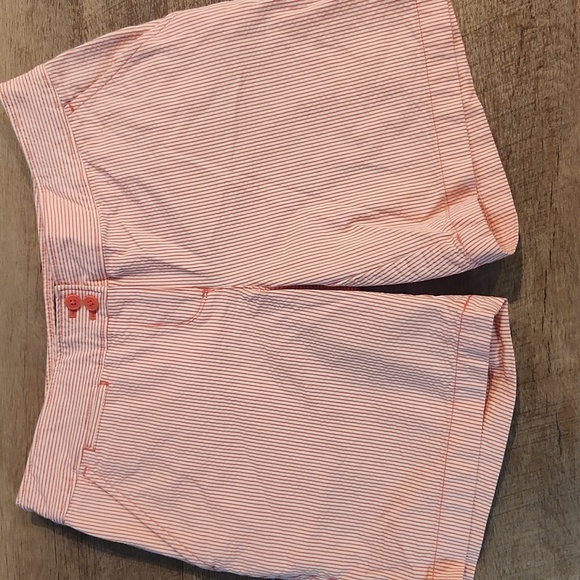 Tommy Bahama Shorts. Size 2 - Picture 1 of 3